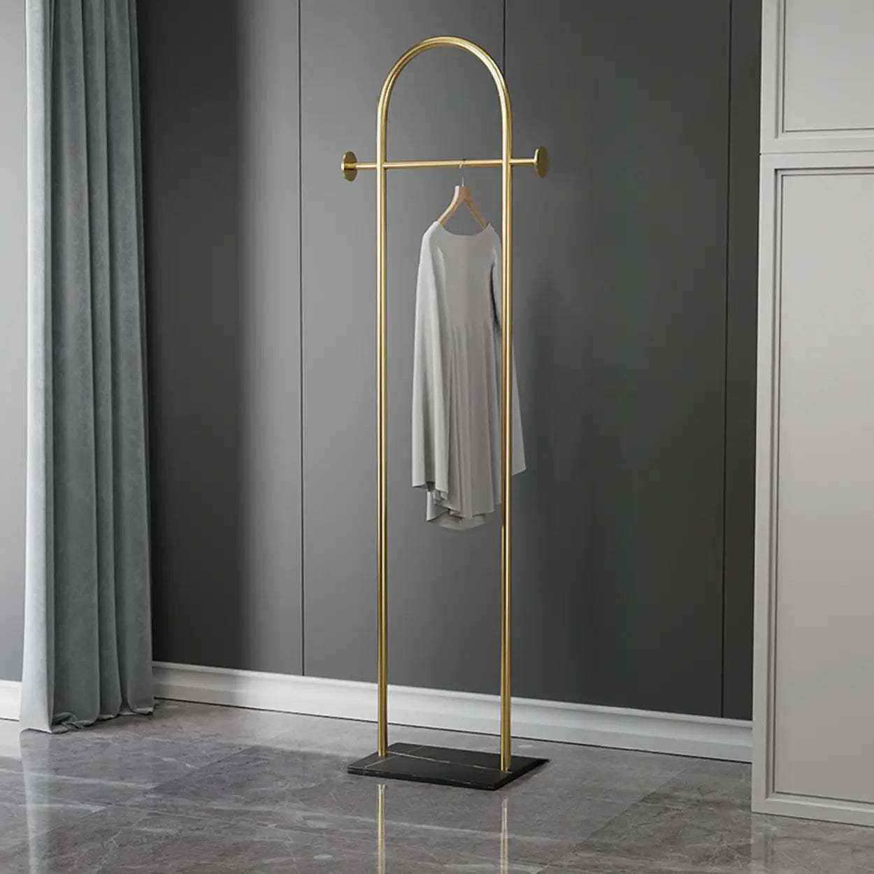 Luxury arch decor hall trees & coat racks in metal — Black Gold & Gold