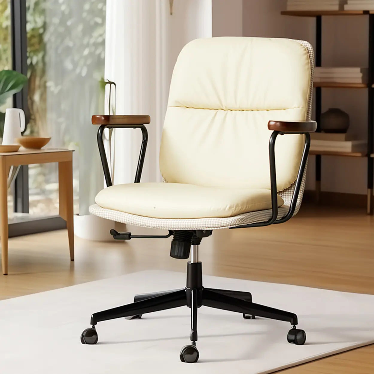 Green Swivel Leather Conference Office Chair — Green / Cow Leather