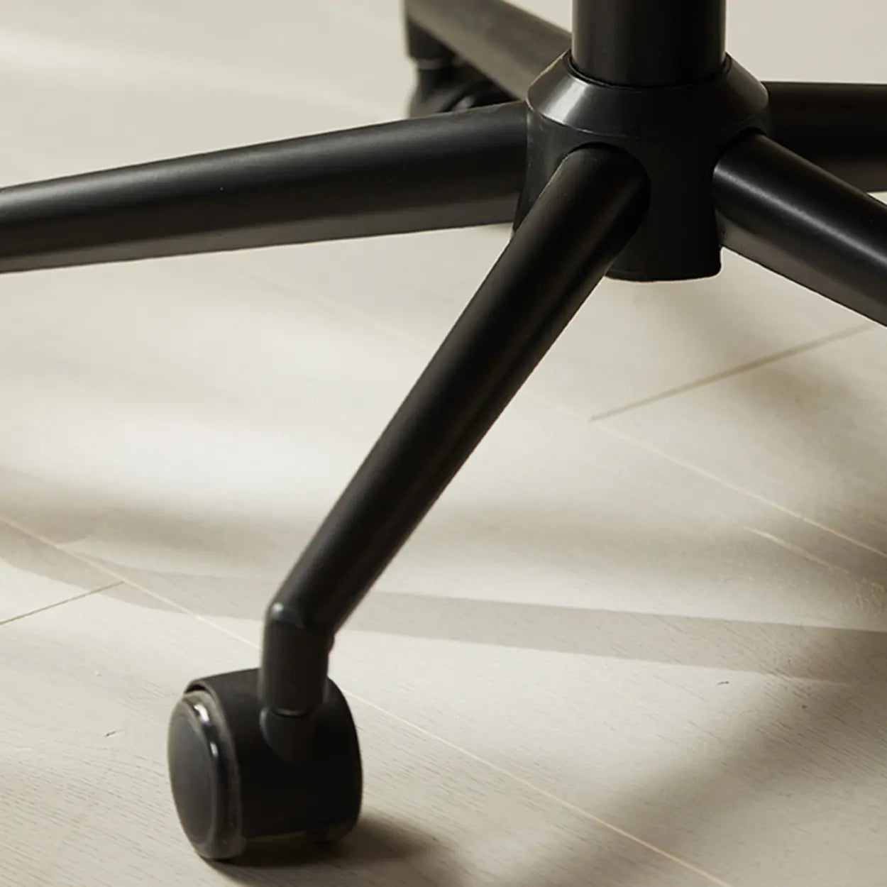 Green Swivel Leather Conference Office Chair