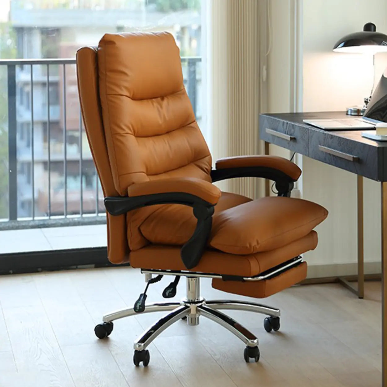 Swivel Leather Office Chair with Footrest — Light Coffee