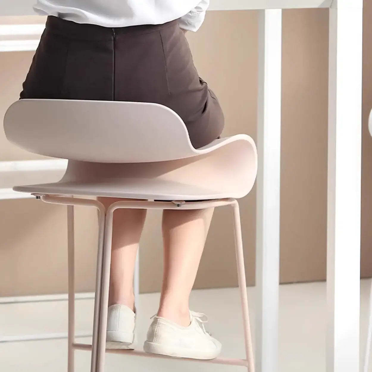 Industrial S-Curve Steel Low Back Armless Bar Stool — White / 4 Piece Set