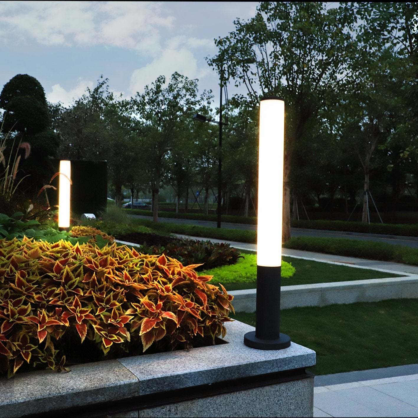 Slender Cylindrical Waterproof Modern Pathway Lights Outdoor Light-Lighom