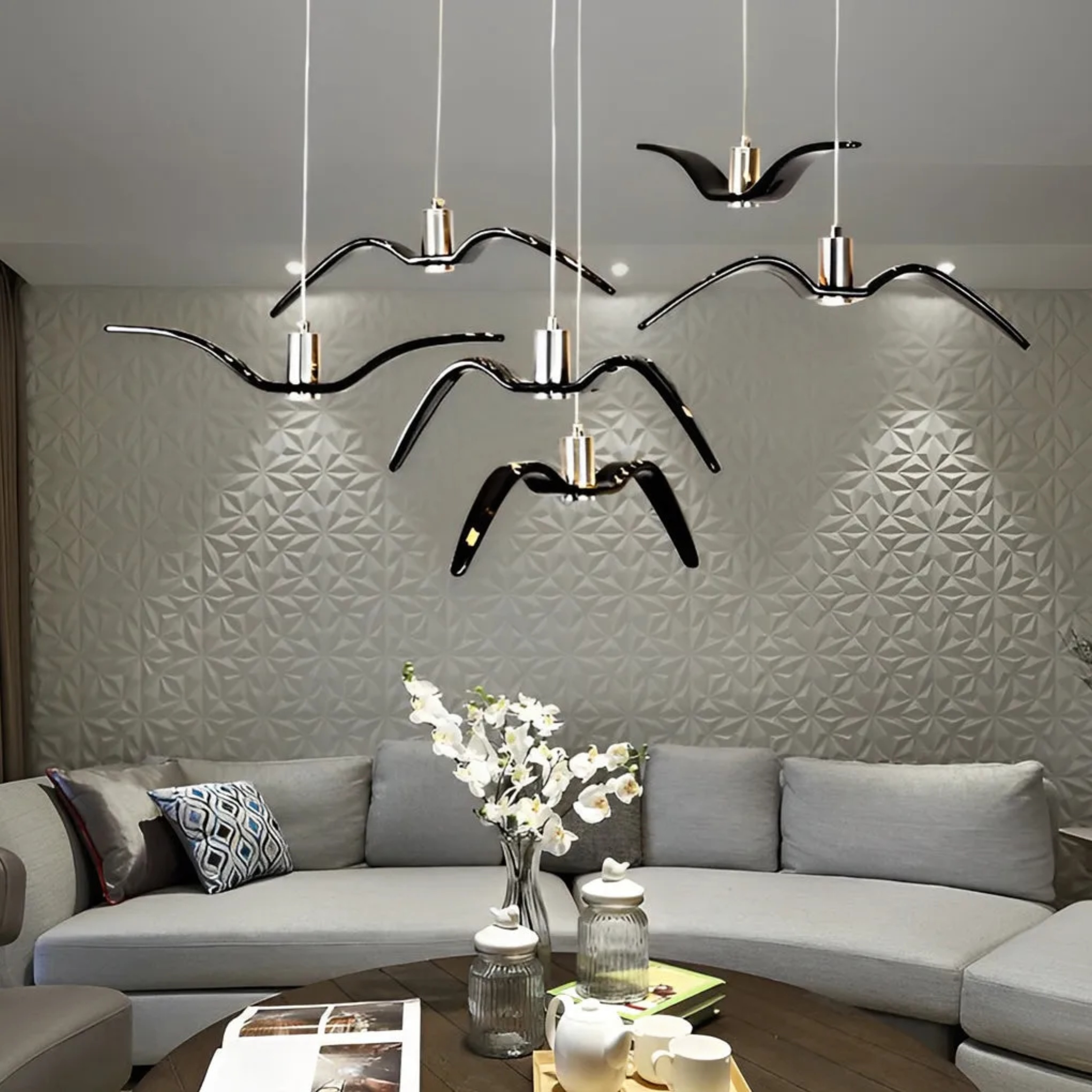Modern hanging seagull pendant lighting in ceramic — 13X6" / White