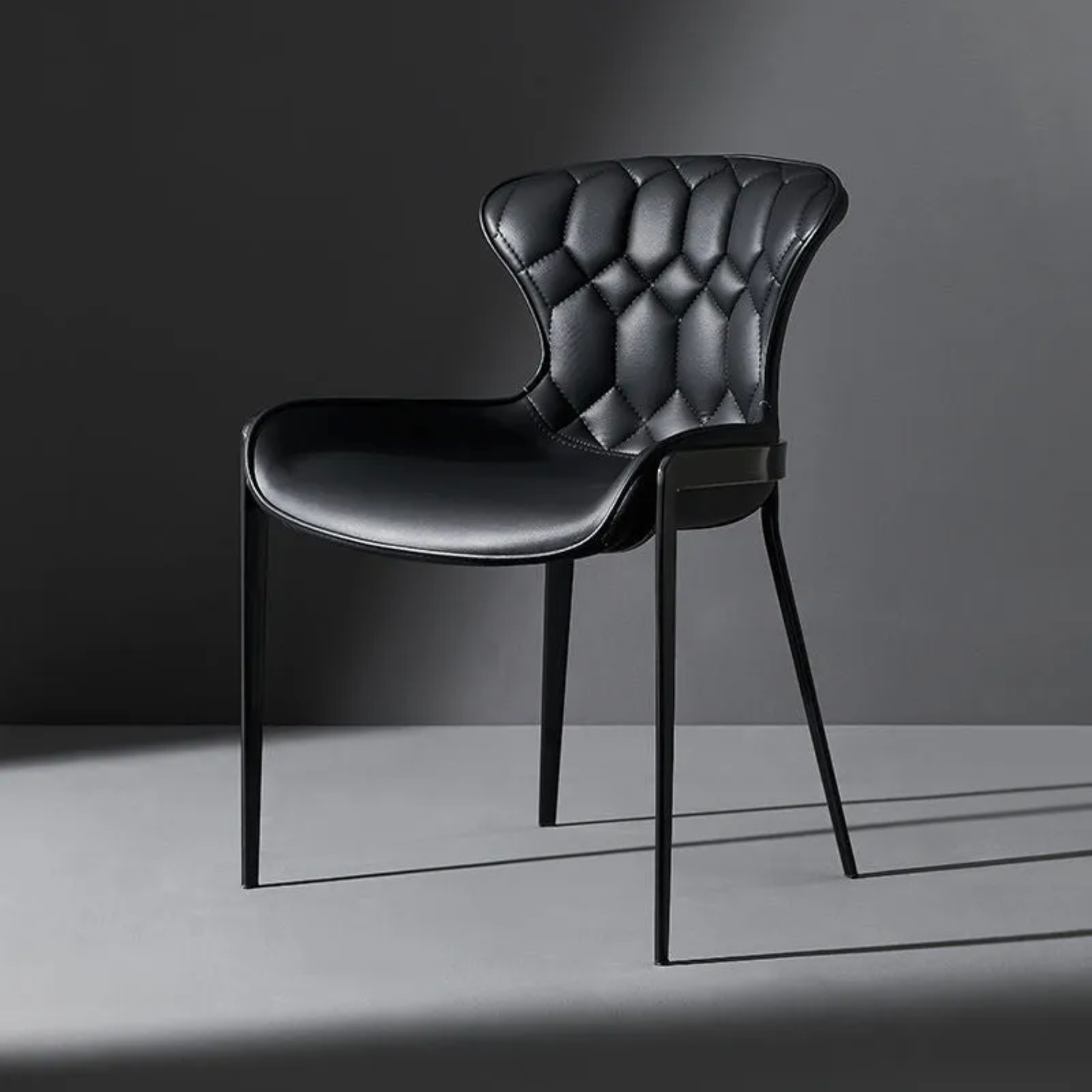 Minimalist back curved dining chairs & benches in leather — Black