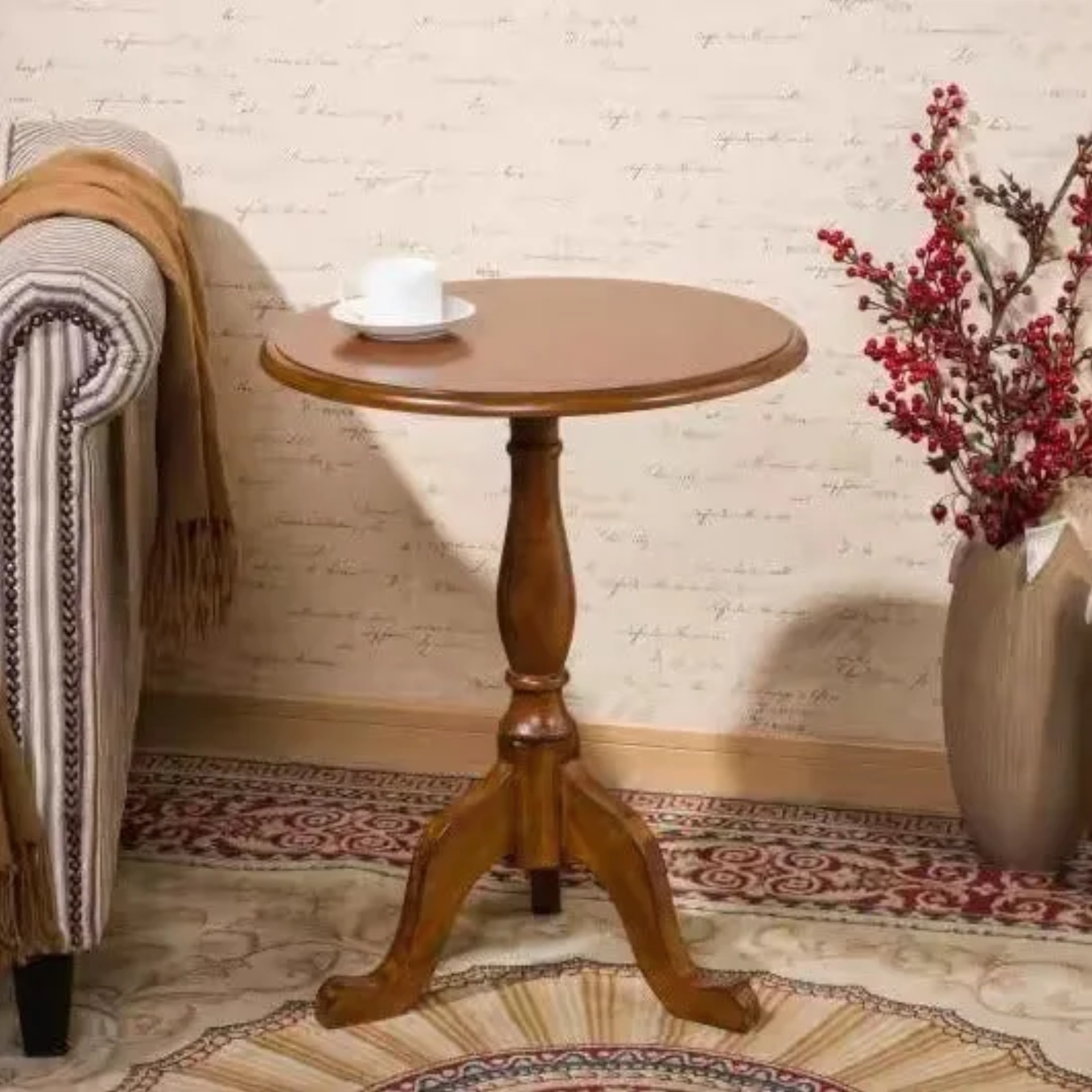 Lighom traditional round triangular-base black coffee tables in wood