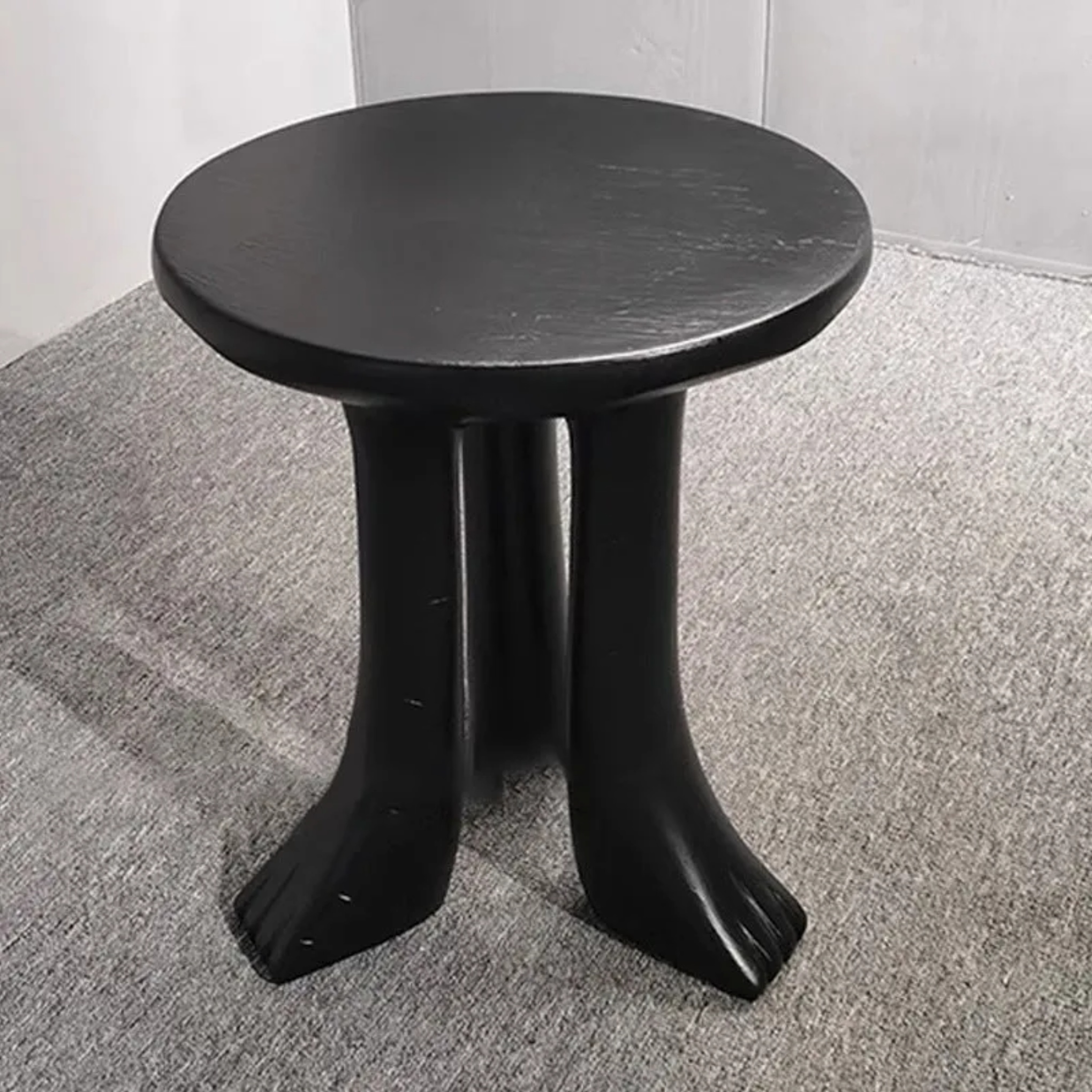 Lighom traditional round black end & side tables
