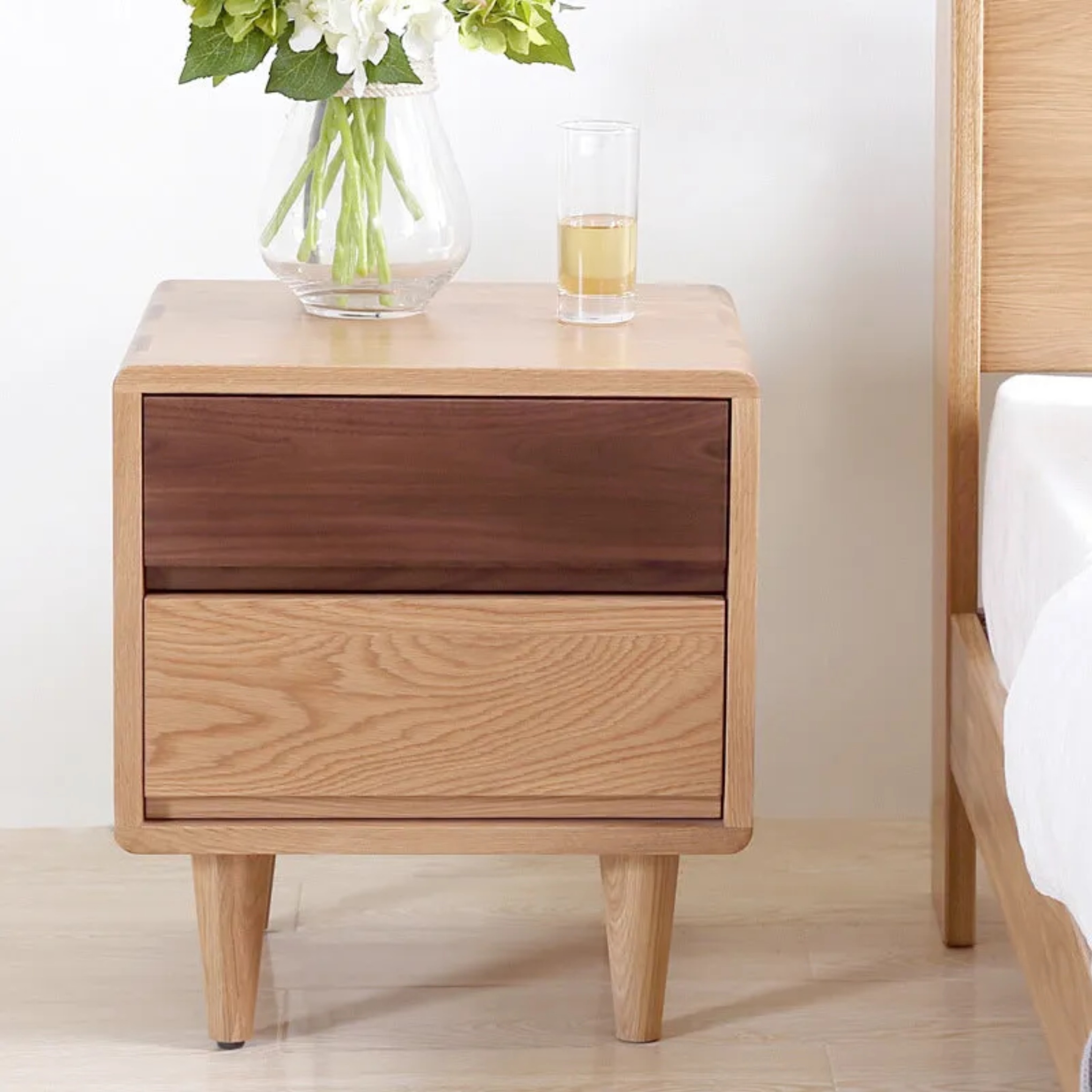 Traditional 2-drawer rounded nightstands in wood glass linen