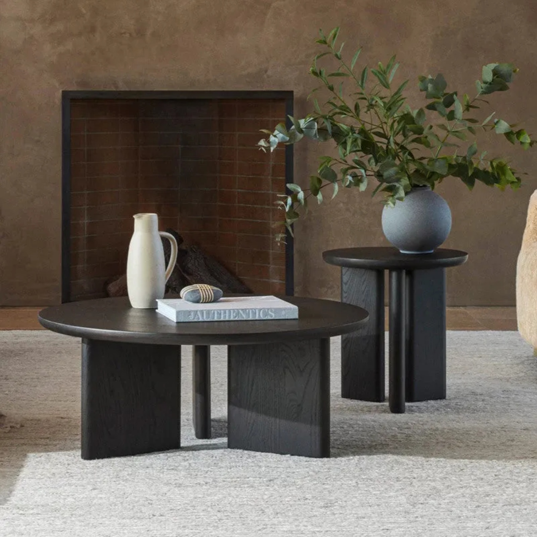 Lighom minimalist round solid wood end & side tables