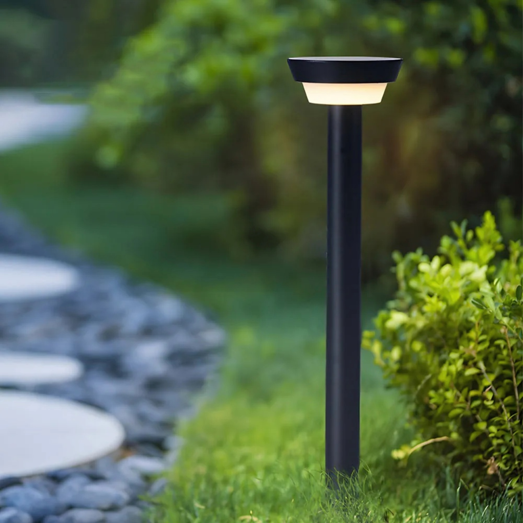 Black metal path round landscape lighting - modern — 7.9" H / Hardwired