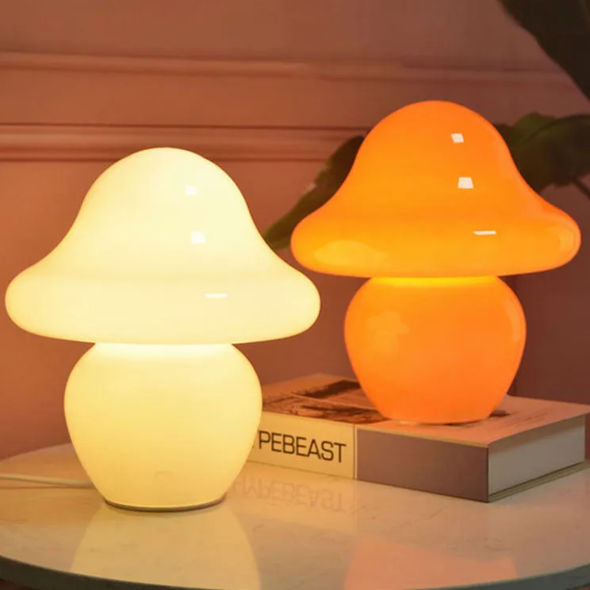 Modern decorative striped table lamps in glass — Large (24"H / White / 110V-120V (US/CA)