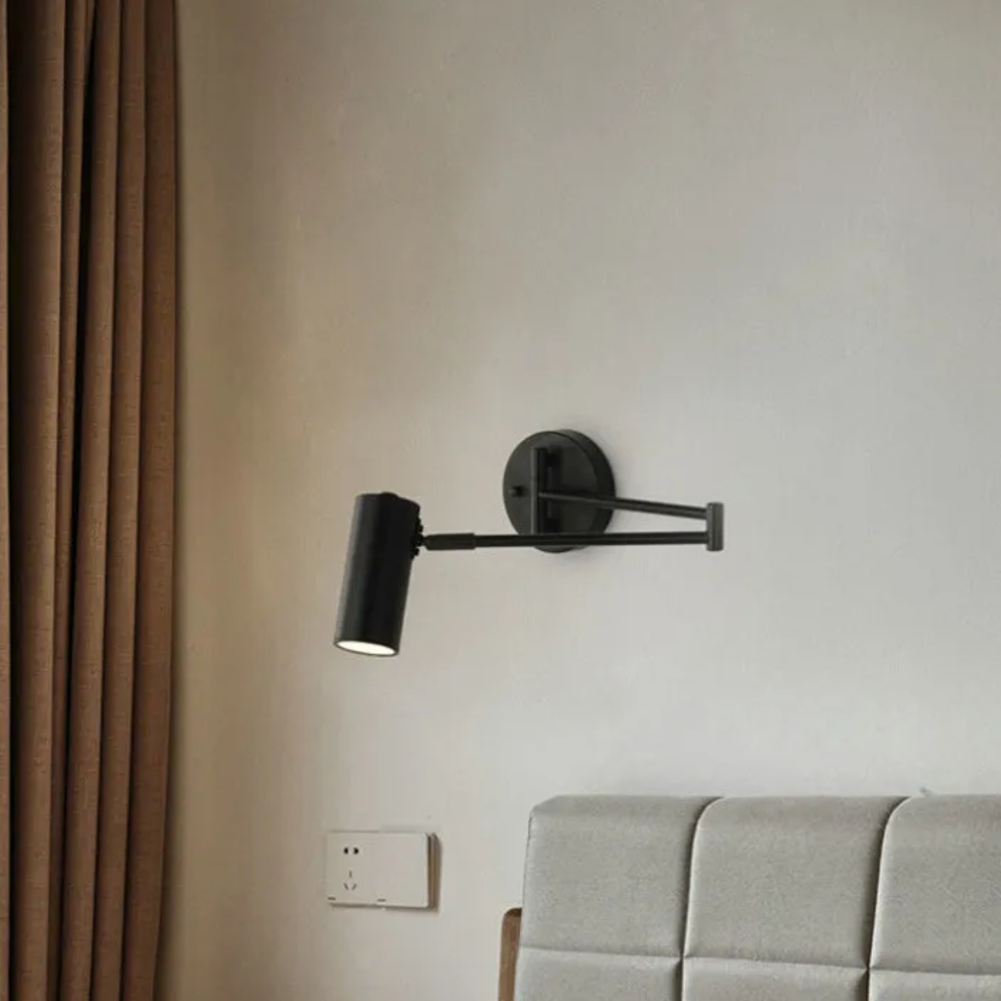 Black nordic telescopic pole wall sconces — Brushed Gold / 110V-120V (US/CA)
