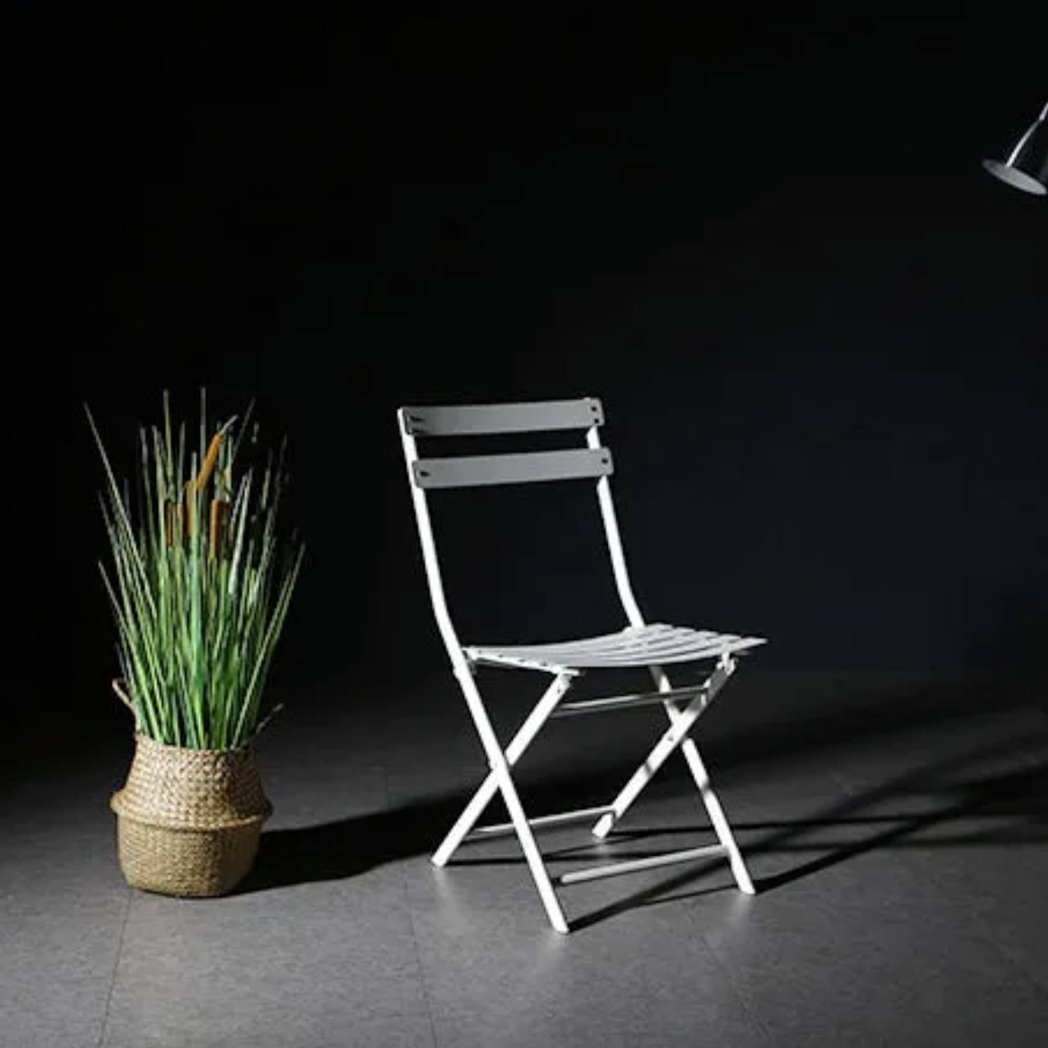 Tiffany foldable white iron dining chairs & benches