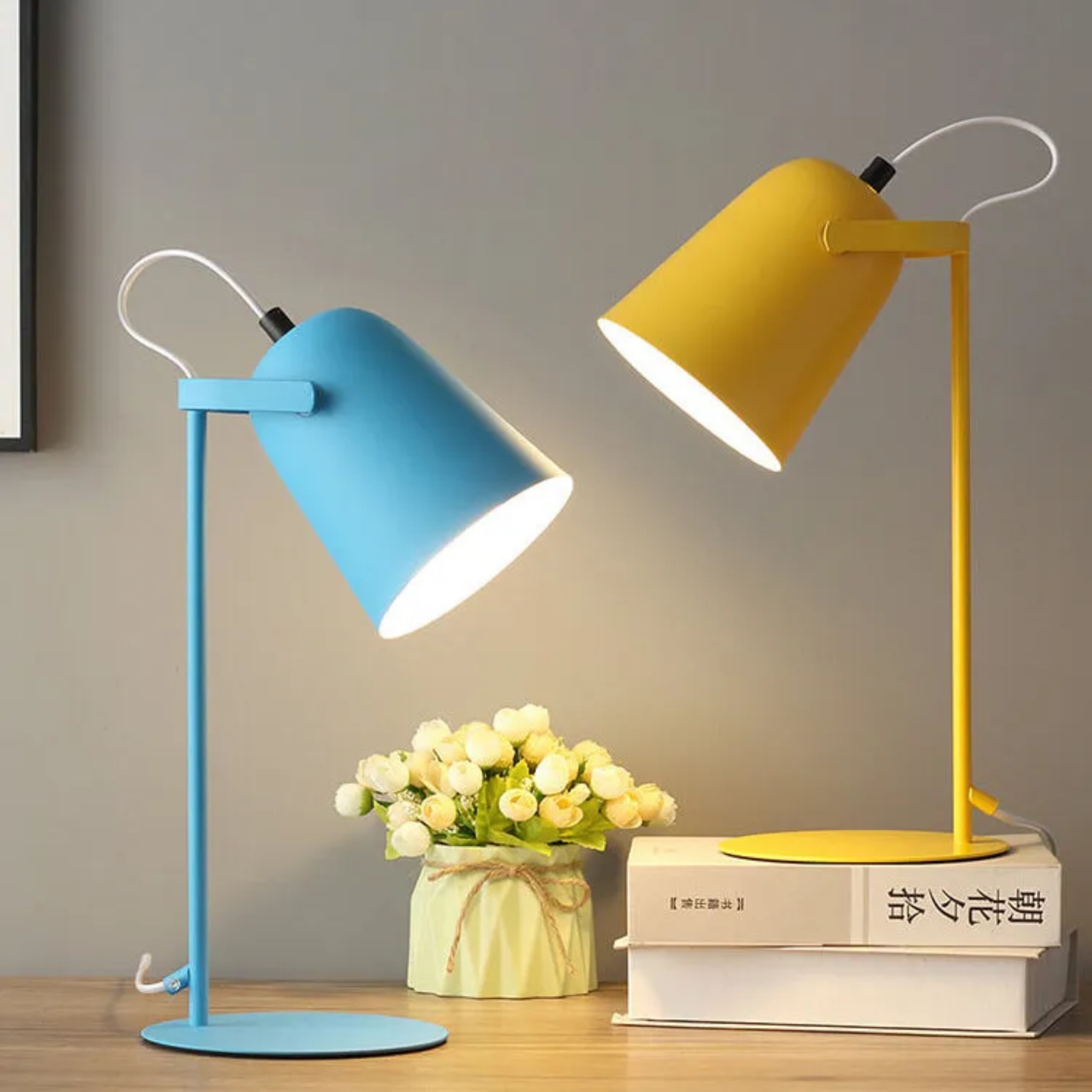 Creative column macaroon white table lamps in iron — 110V-120V (US/CA)