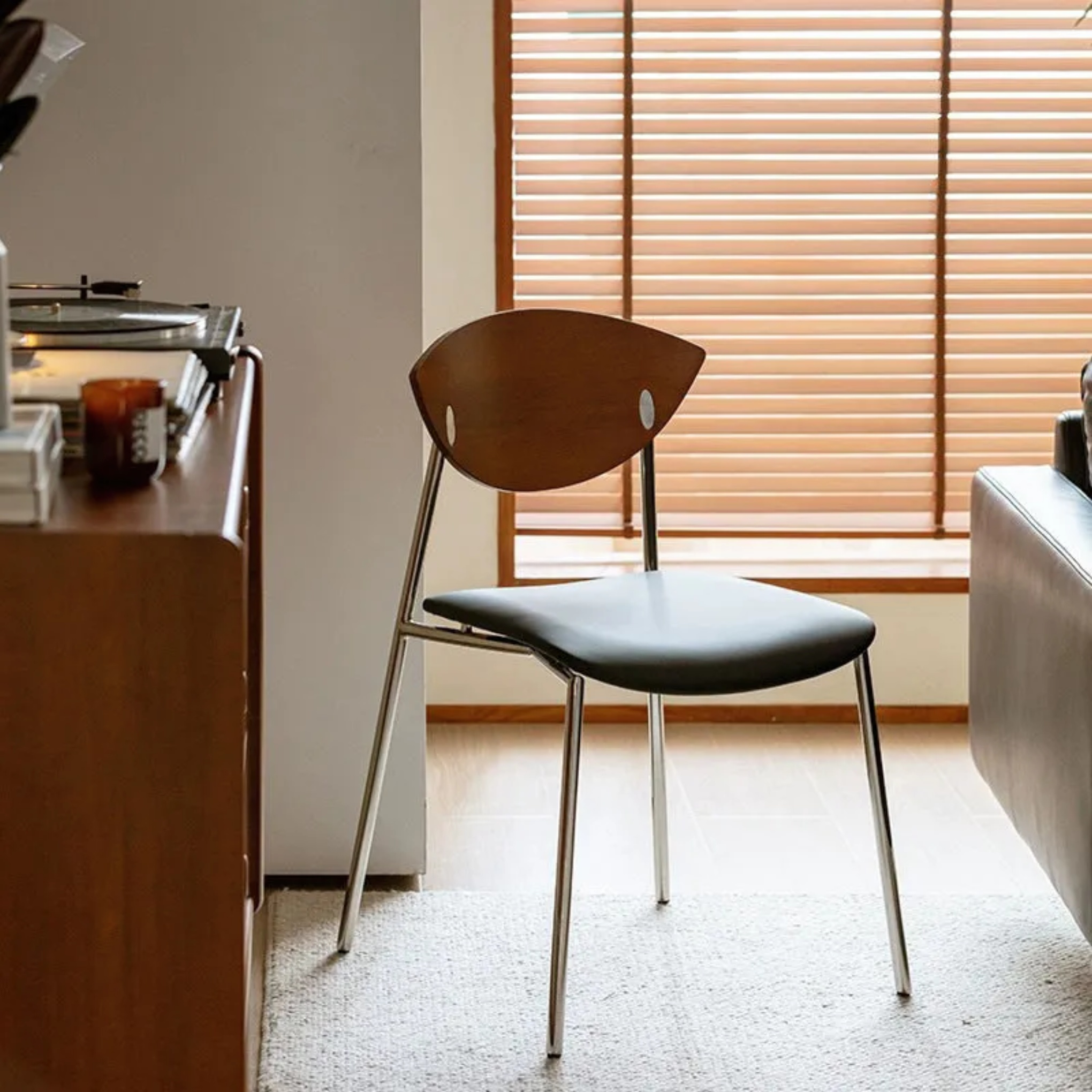 Retro flying bird black dining chairs & benches in leather iron