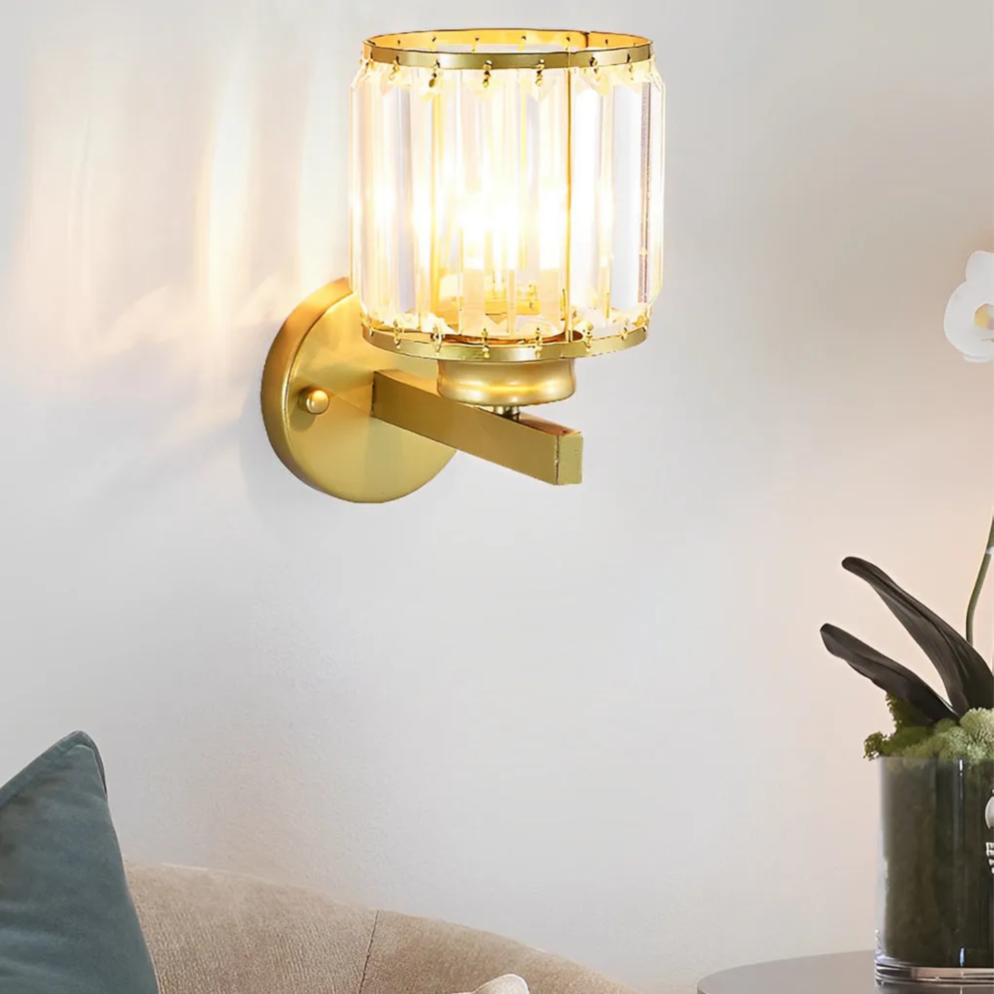 Modern plug-in round black wall sconces in glass — Matte Black