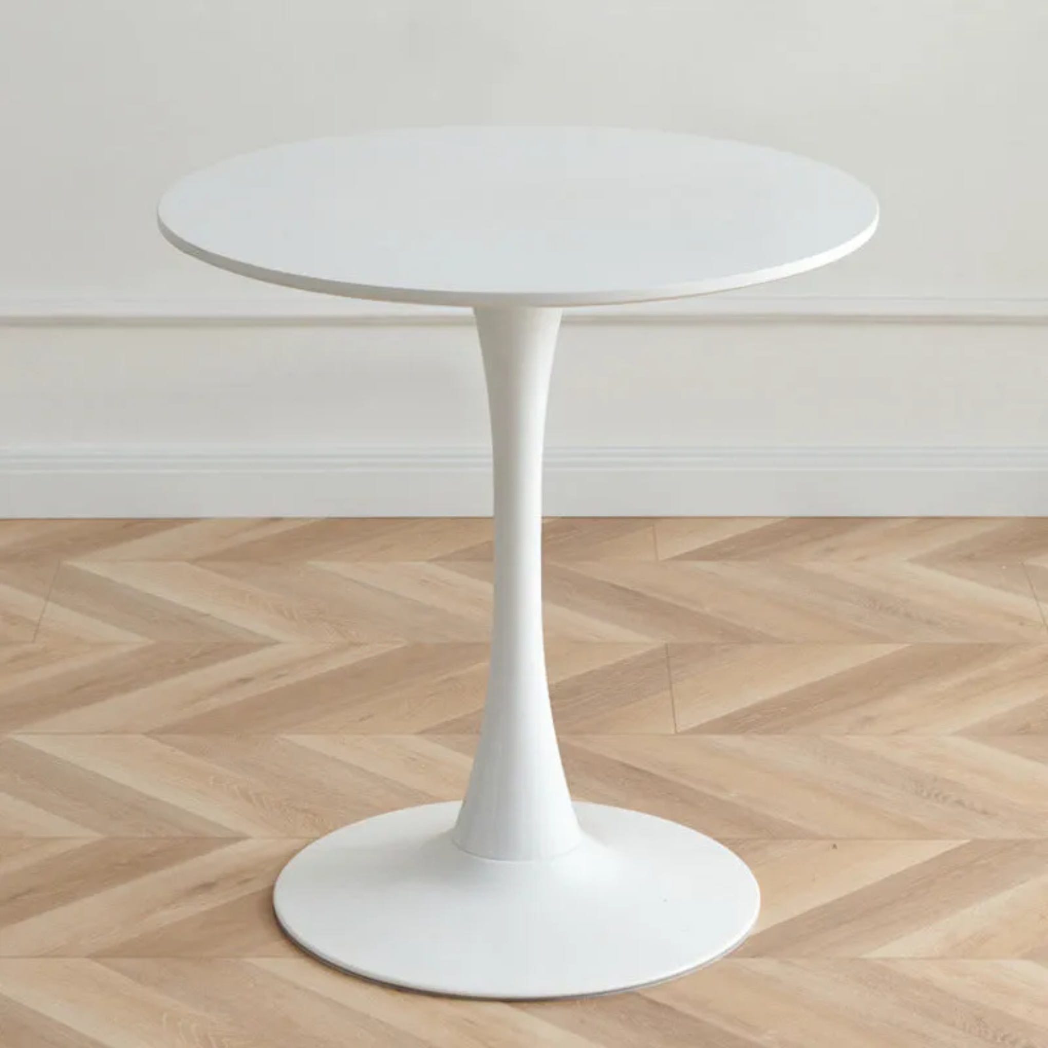 Iron coffee tables in white