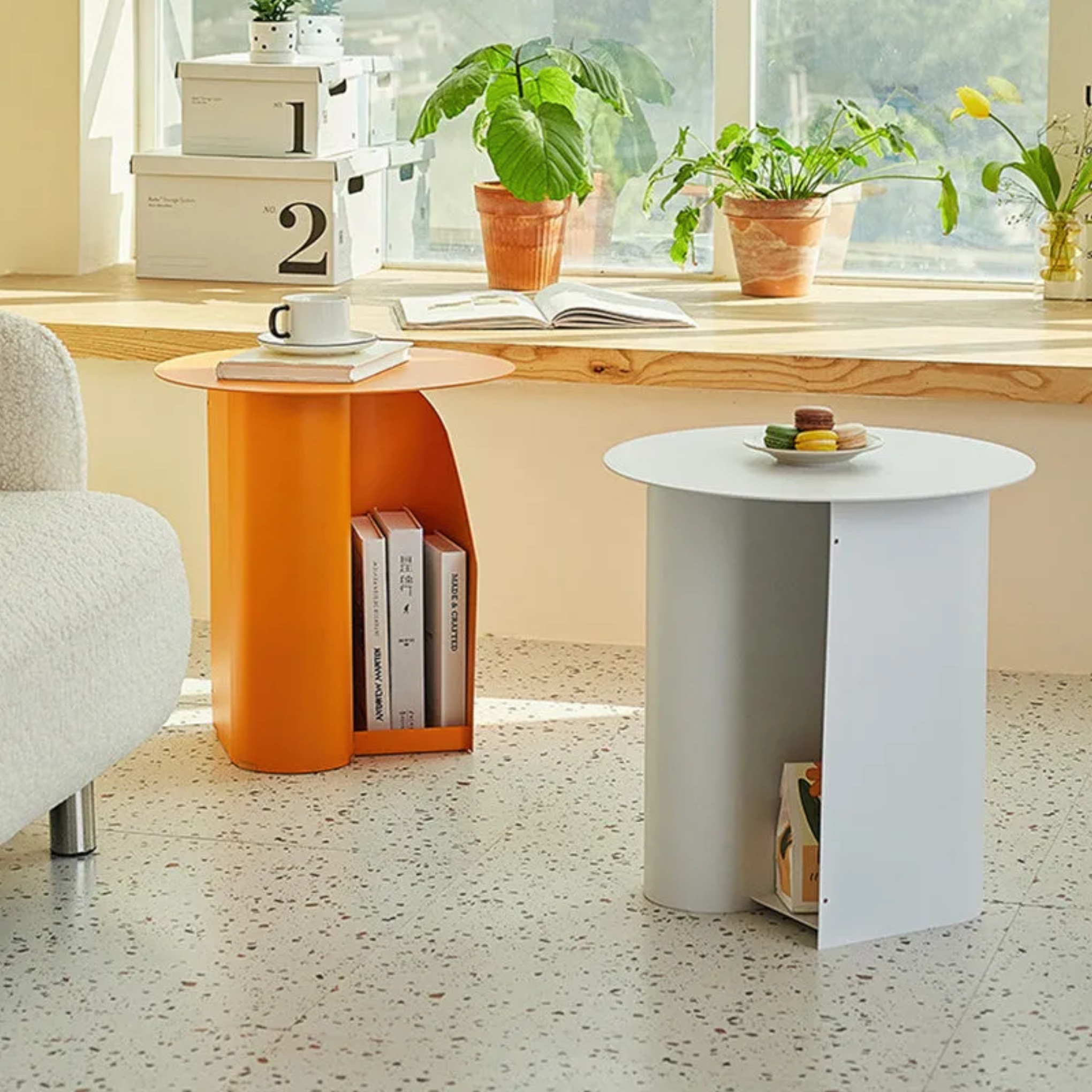Black iron open-curve end & side tables - nordic