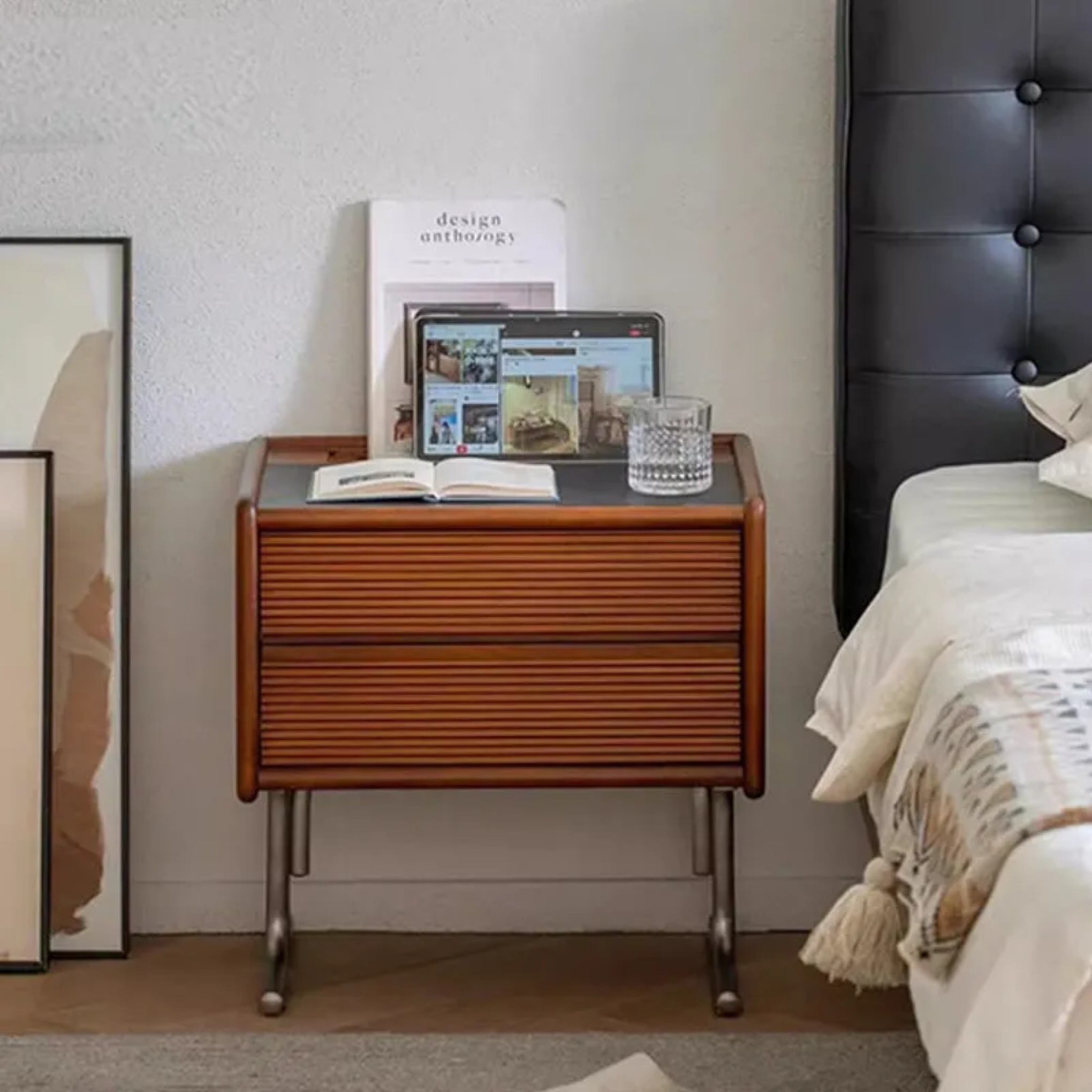 Traditional sintered t-shaped nightstands in wood stone iron
