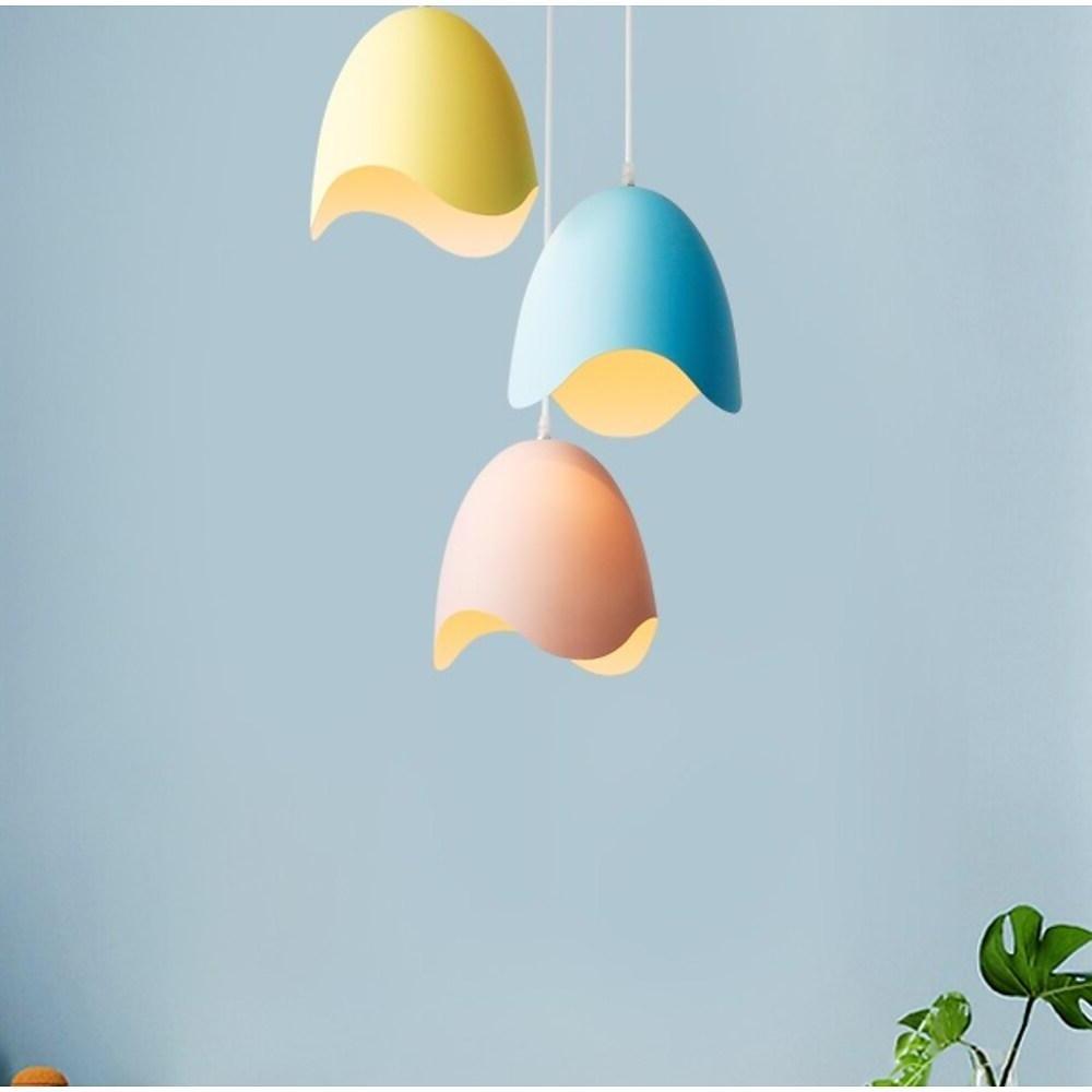 Modern half-eggshell 3-light yellow metal pendant lighting