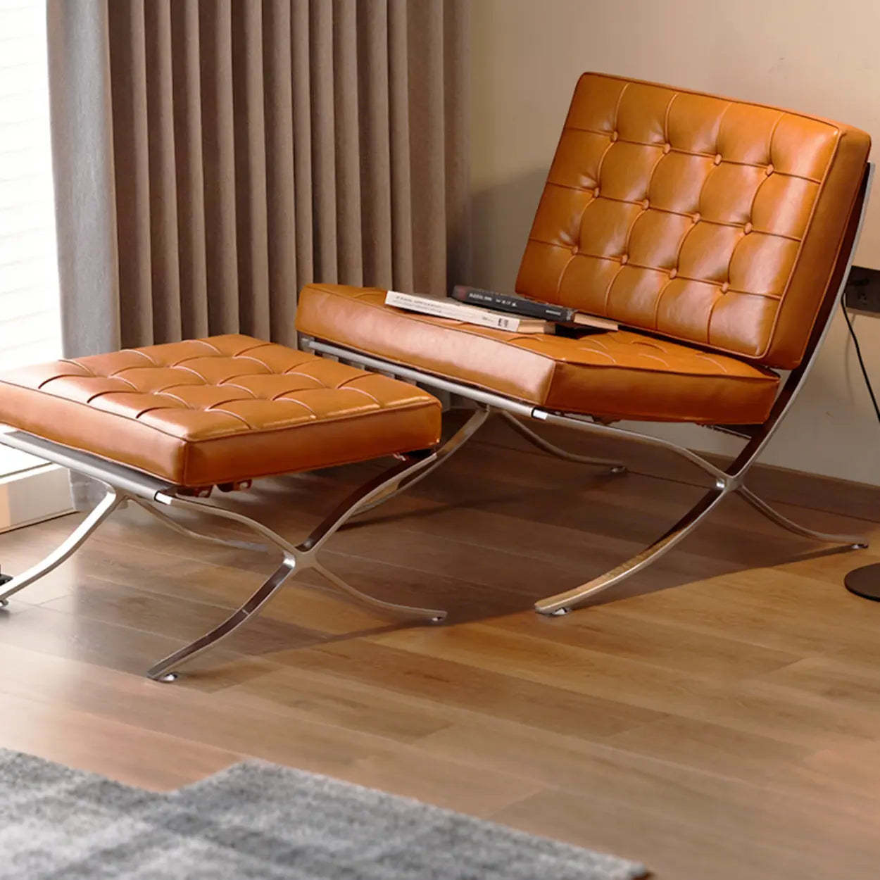 Mid-Century Black Leather Lazy Lounge Chair — Black/Black / With Footrest