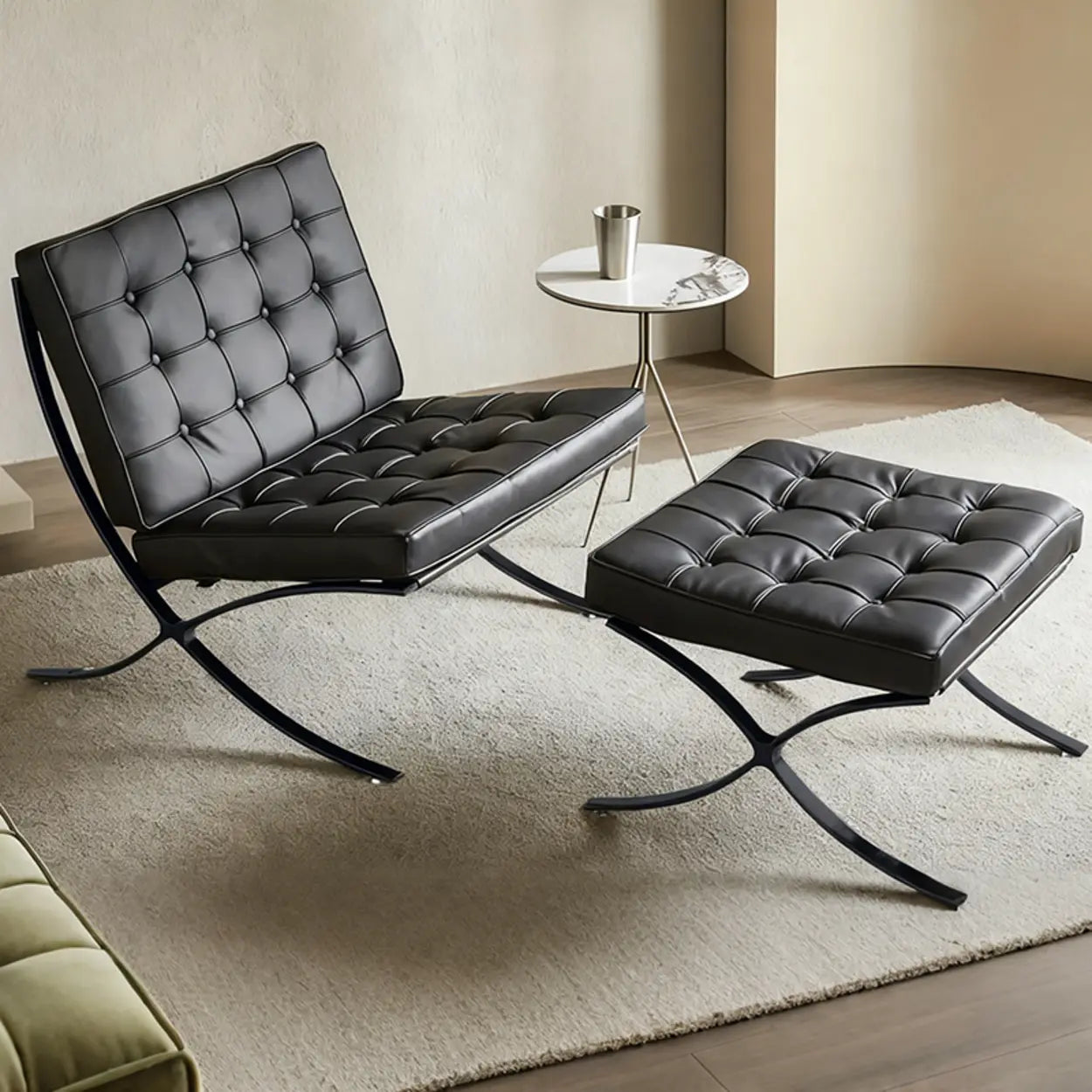 Mid-Century Black Leather Lazy Lounge Chair — Black/Shiny Sliver / Without Footrest