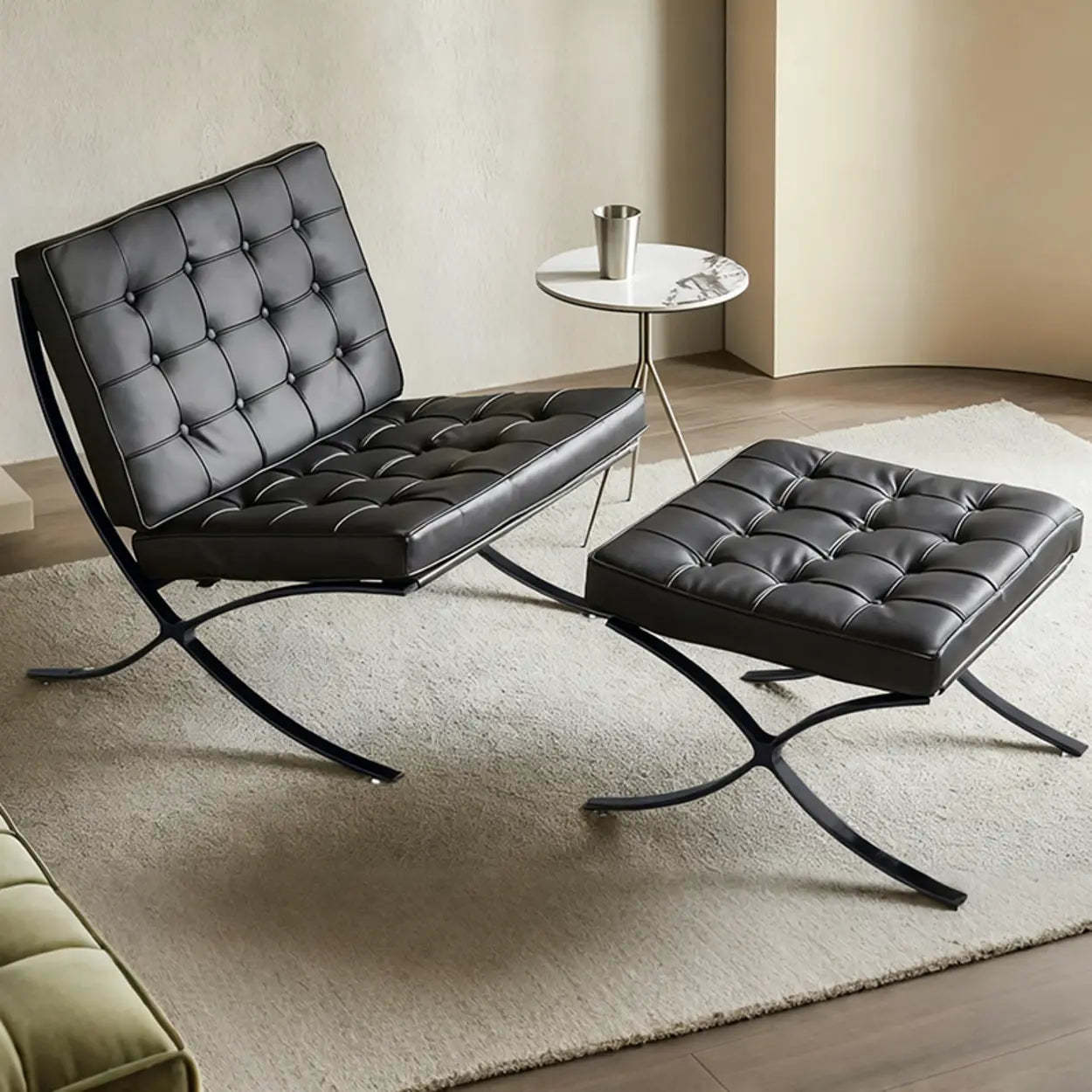 Mid-Century Black Leather Lazy Lounge Chair — Black/Shiny Sliver / Without Footrest