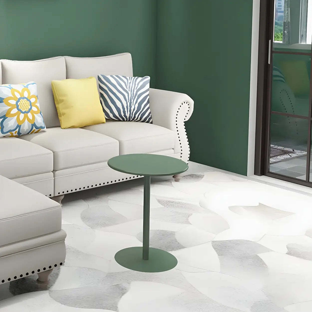 Minimalist Round Metal Pedestal Side Table