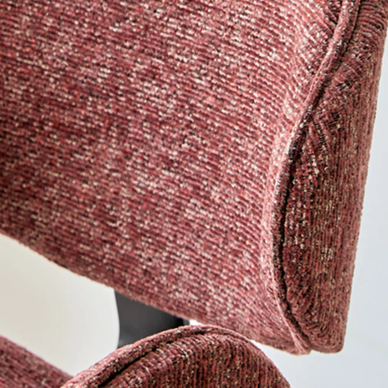 Modern Swivel Saddle Bar Stool with Footrest