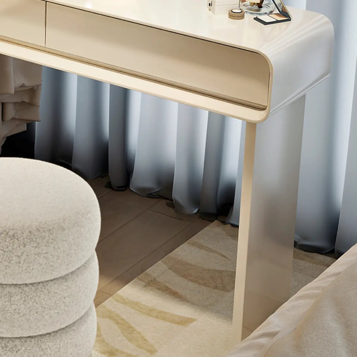 Modern White Wood Adjustable 5-Drawer Vanity — White