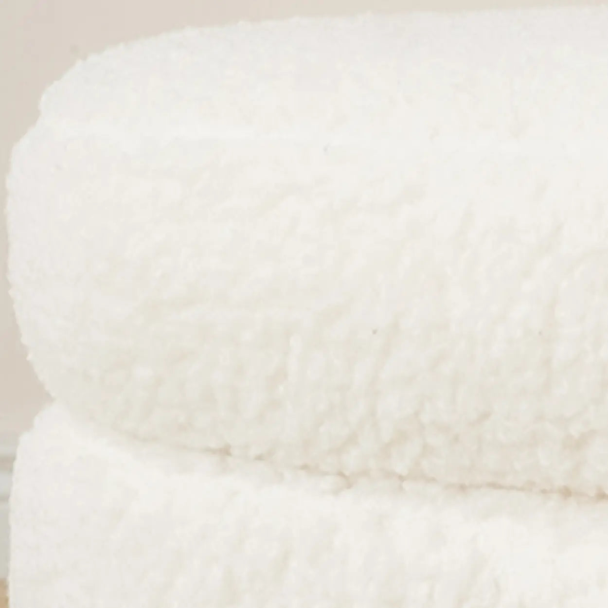 Modern Cloud Storage Ottoman Bench in Plush Fabric — Caramel