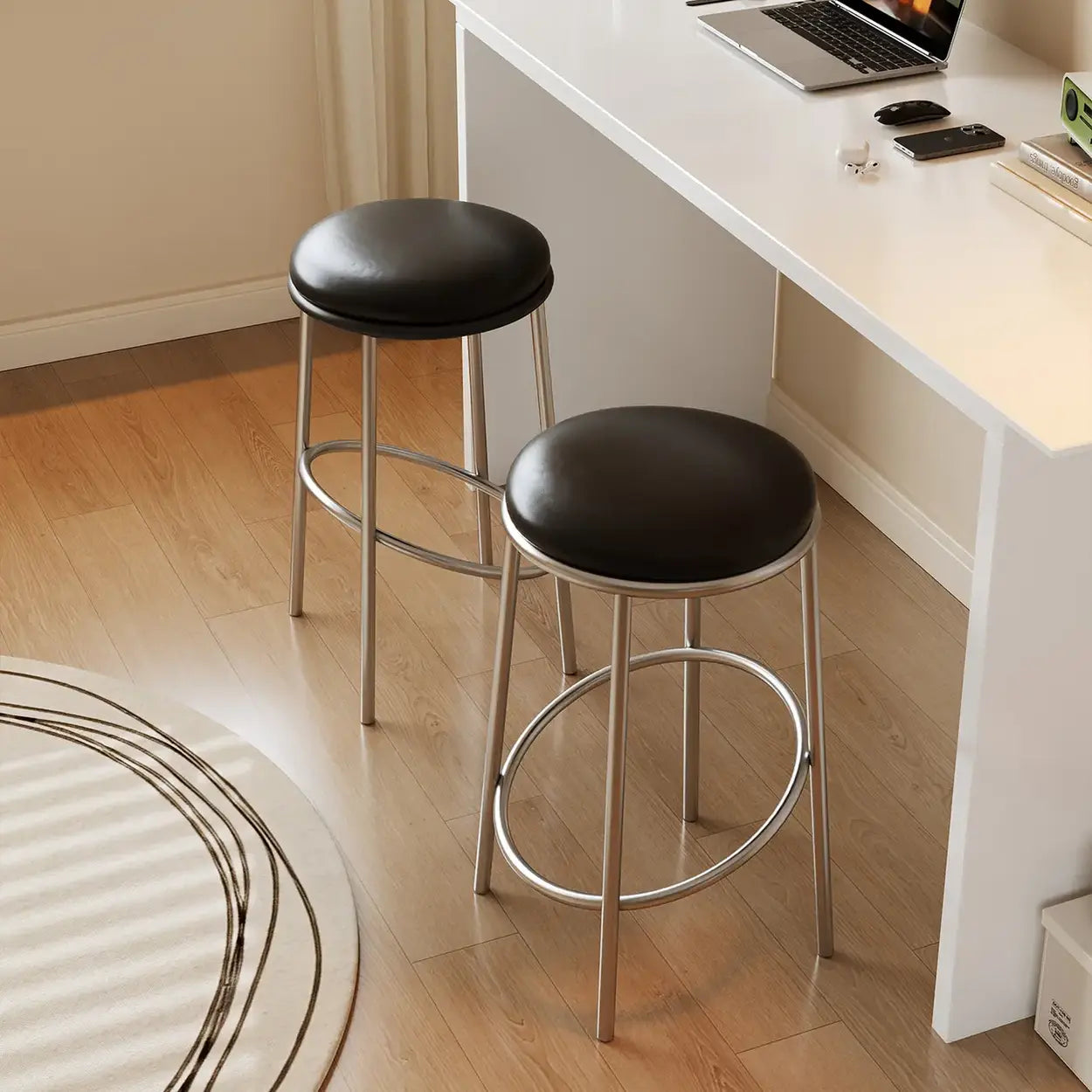 Modern Counter Height Faux Leather Backless Bar Stool — Silver