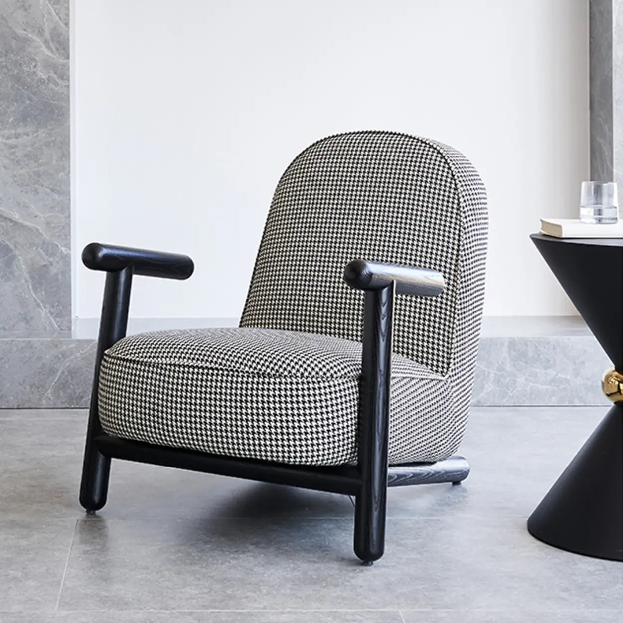 Modern Houndstooth Wood Lounge Chair with Arms
