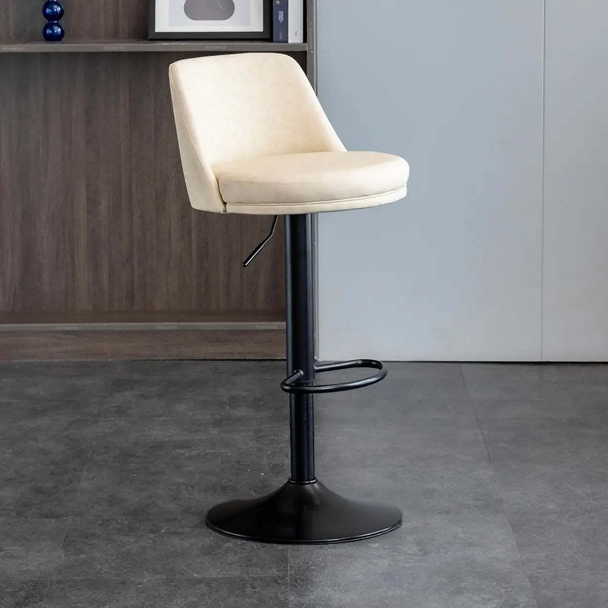Lighom luxury footrest white bar & counter stools in leather — Black