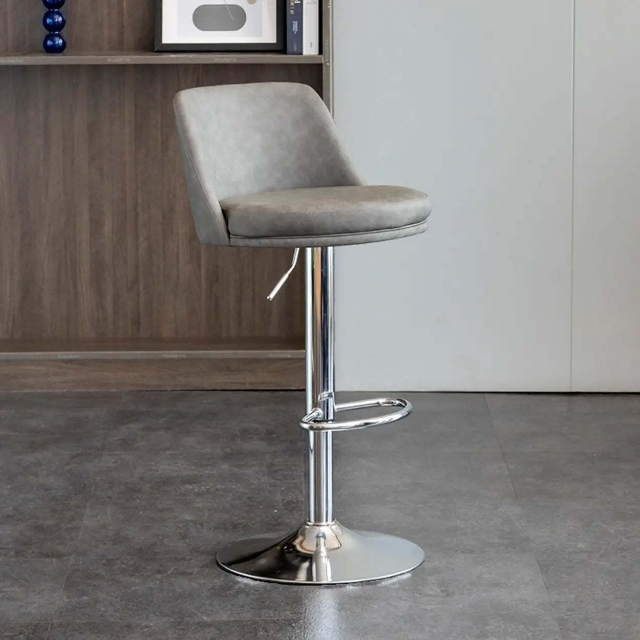 Modern Leather Swivel Bar Stool with Footrest — Gold / White