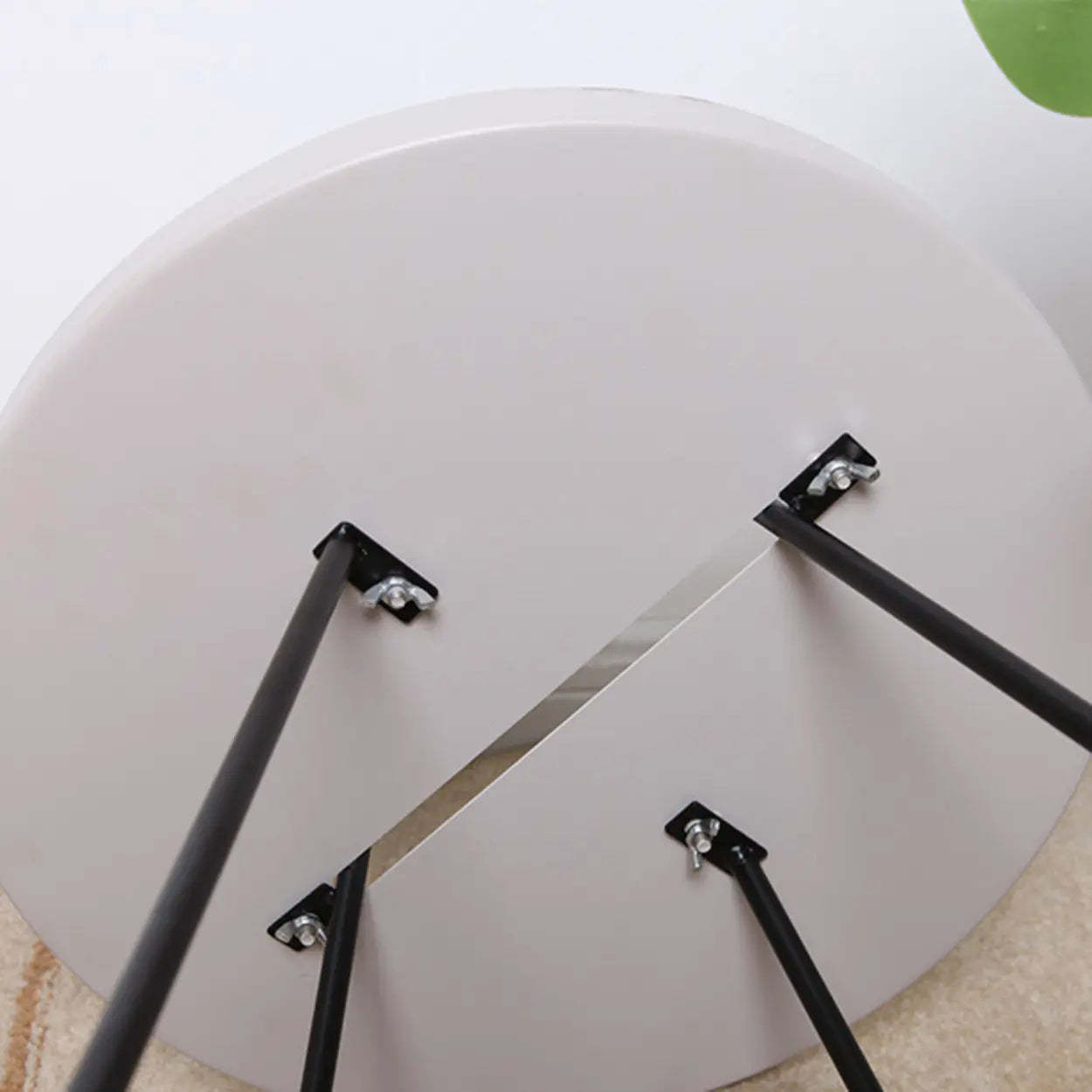 Minimalist Black Metal Small Round Side Table