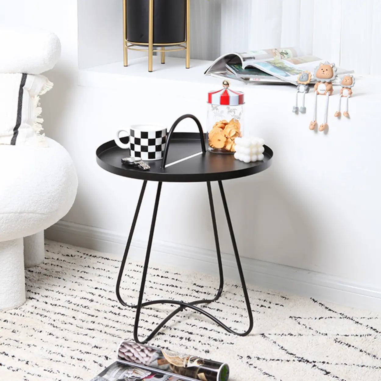 Minimalist Black Metal Small Round Side Table — Grey