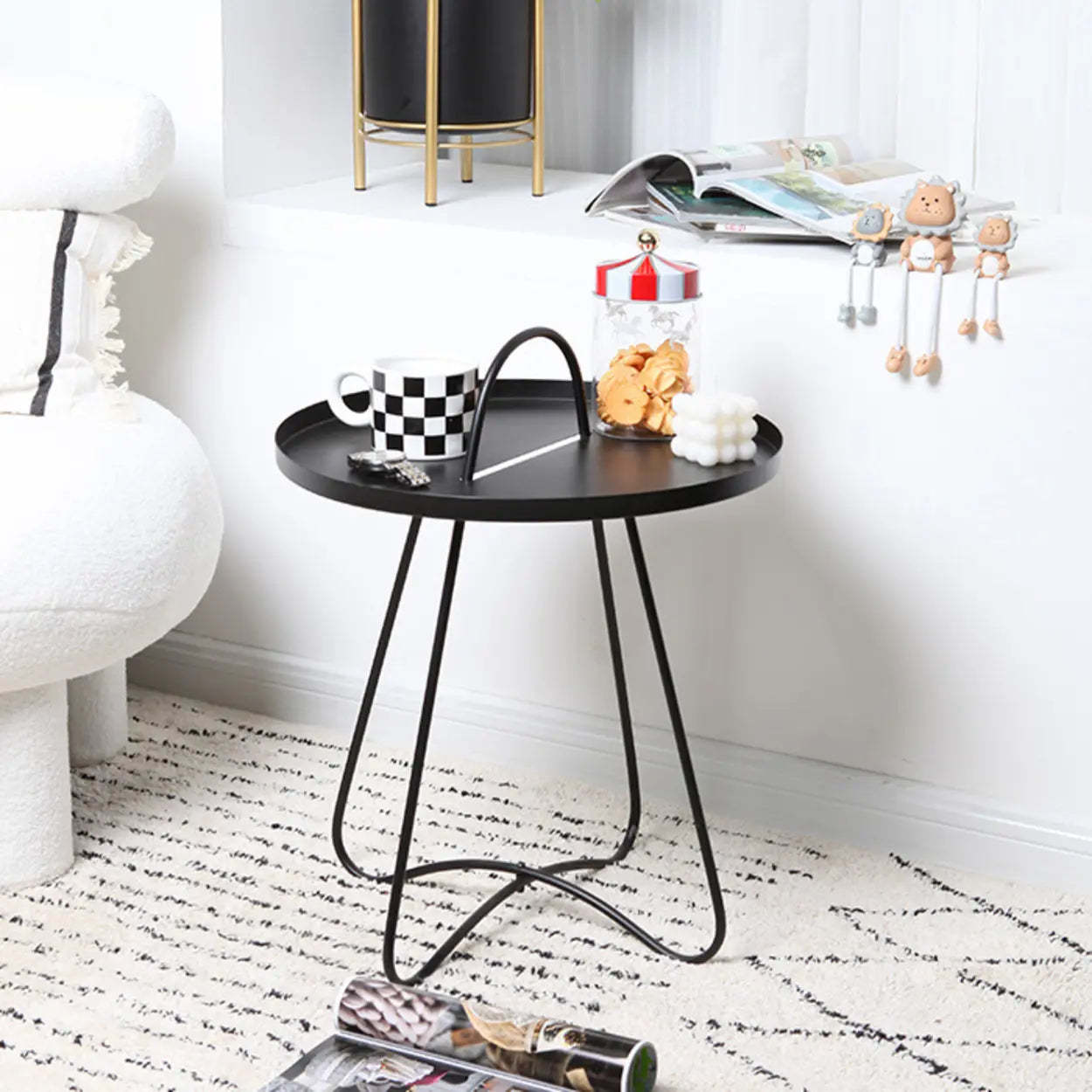 Minimalist Black Metal Small Round Side Table — Grey