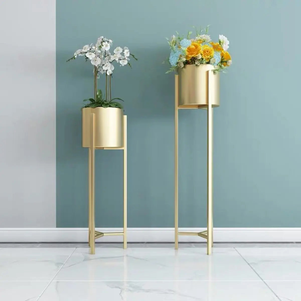 Modern Orbicular Gold Metal Floor Plant Stand — Black