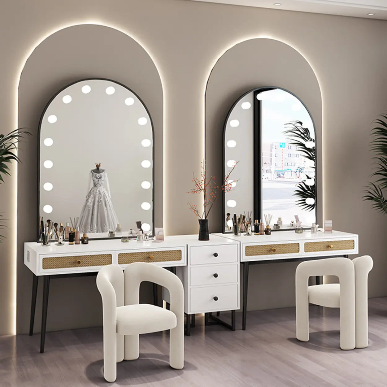 Modern Oval Timber Mirror White Makeup Vanity Set