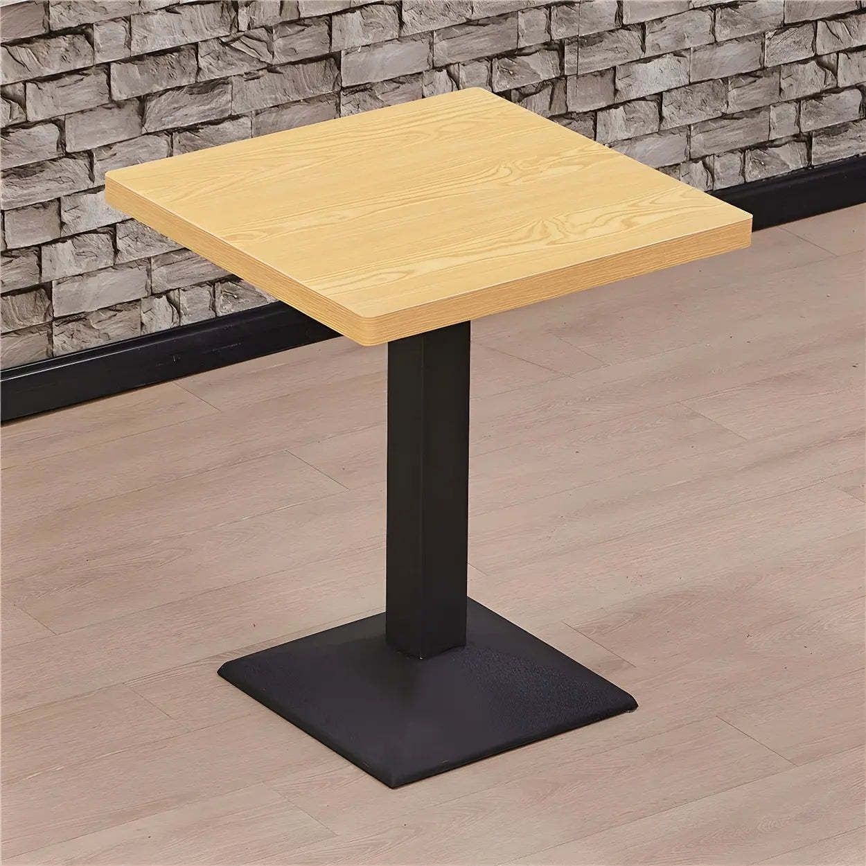 Modern rectangular dining tables in wood — 47.2"L x 23.6"W x 29.5"H / Natural