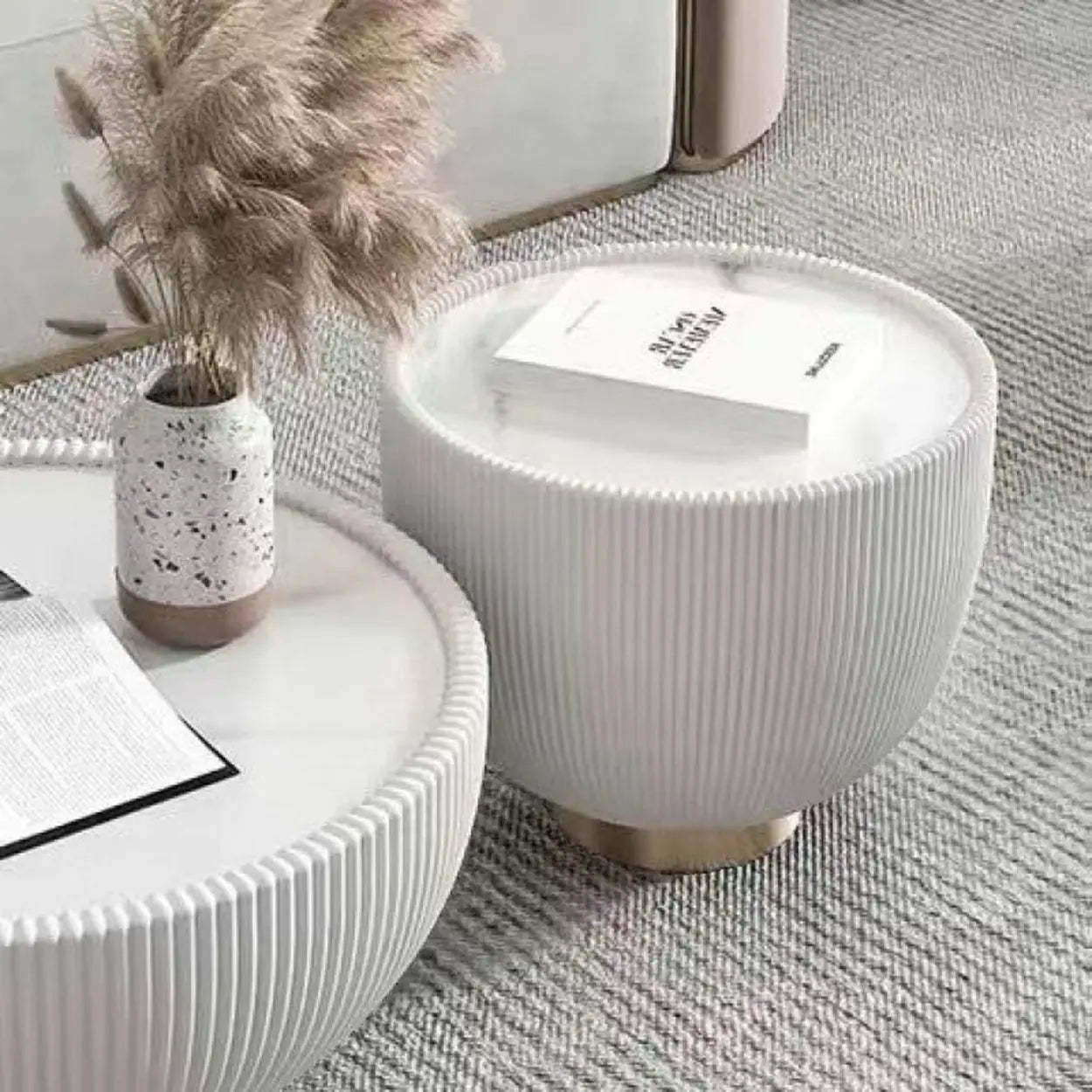 Modern Ribbed Round Coffee Table Set — Black/ Orange
