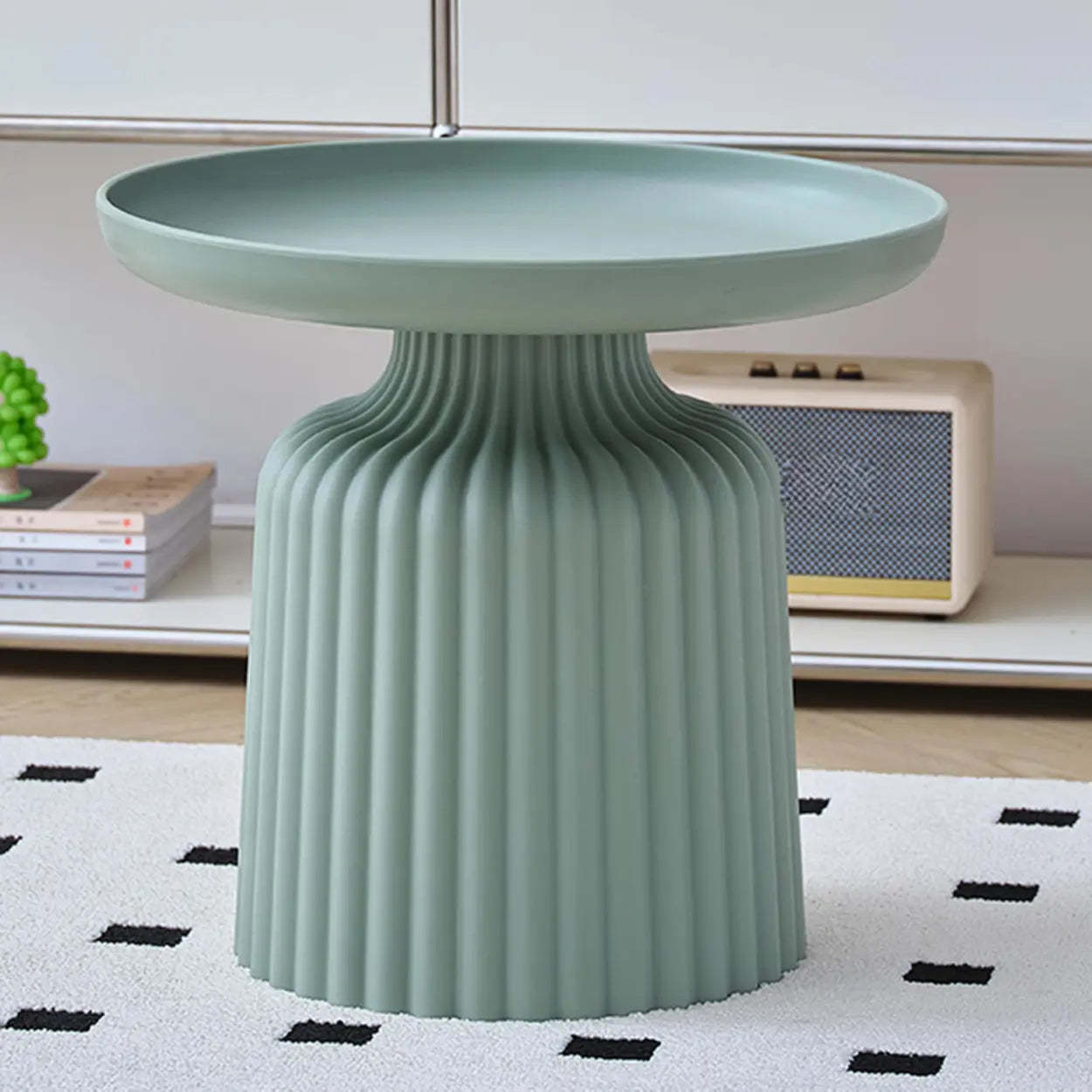 Ribbed Round Coffee Table and Side Table Set