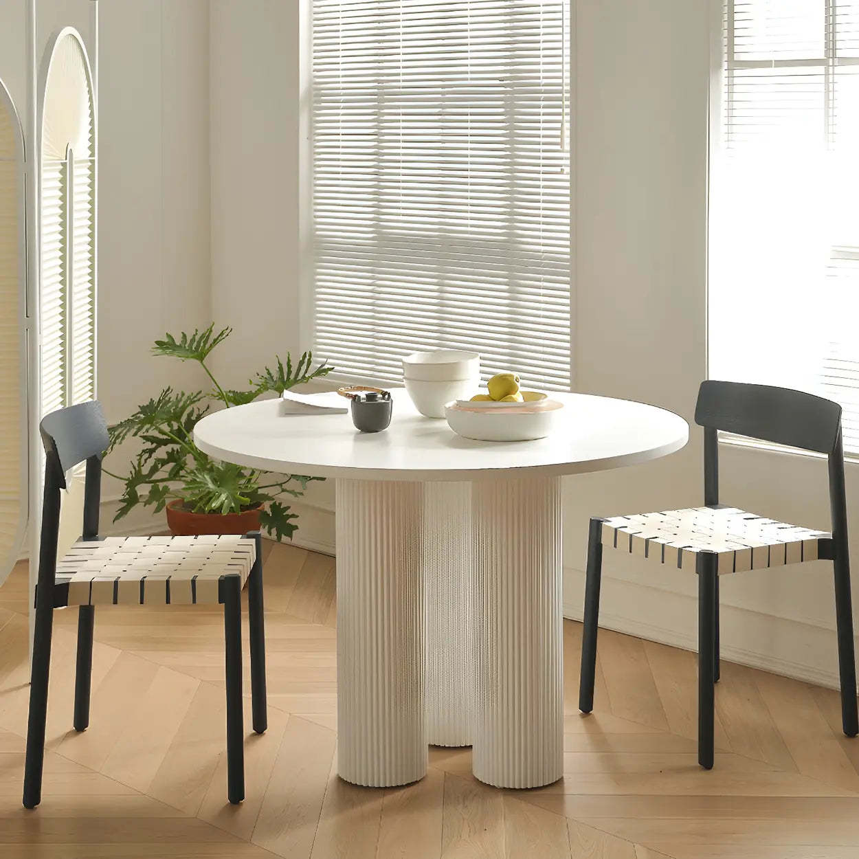 Modern Round White Oak Dining Table — White / Table Only