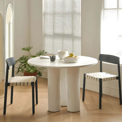 Modern Round White Oak Dining Table — White / Table Only