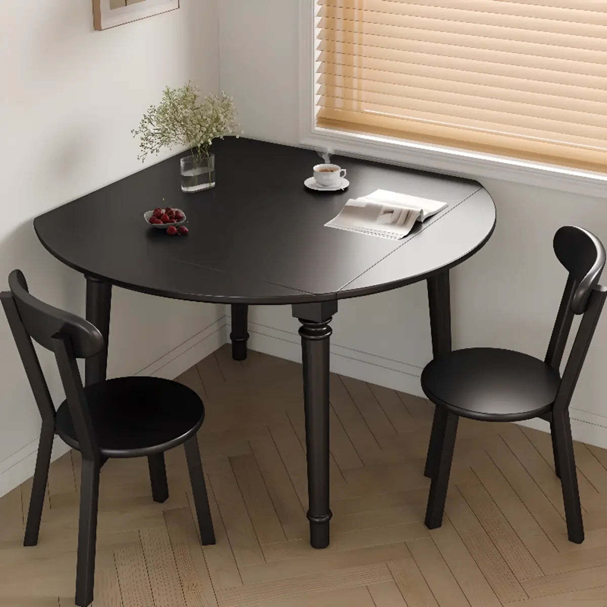 Modern Simple Black Round Wood Extendable Dining Table — Without Chairs / Natural