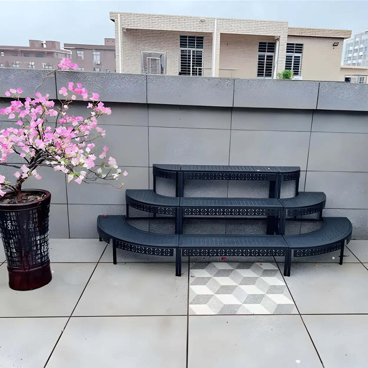 Metal Semi-Circle Balcony Plant Stand