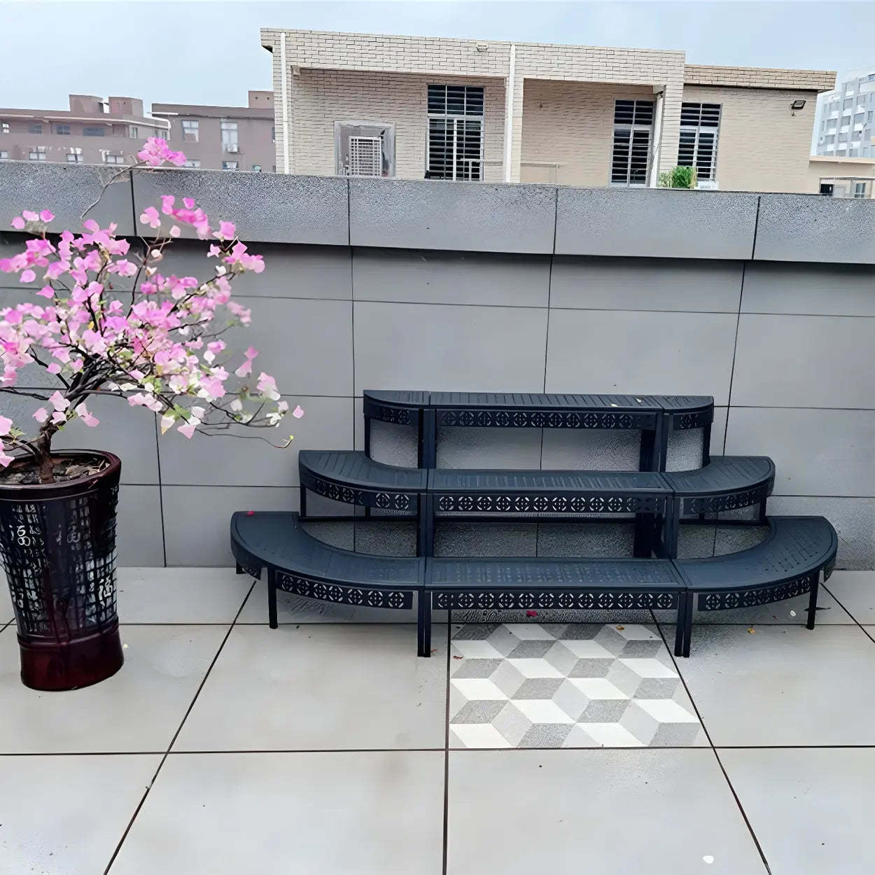 Metal Semi-Circle Balcony Plant Stand