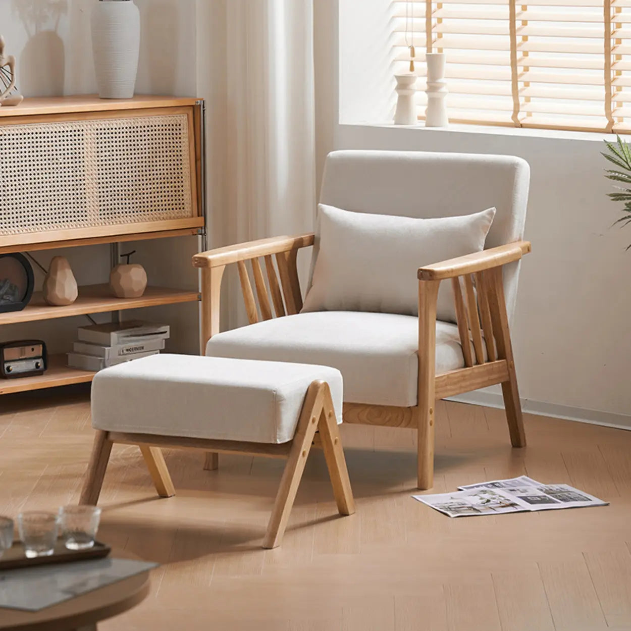 Natural Wood Frame Fixed Back Arm Chair — Natural / Dark Gray / Cotton and Linen