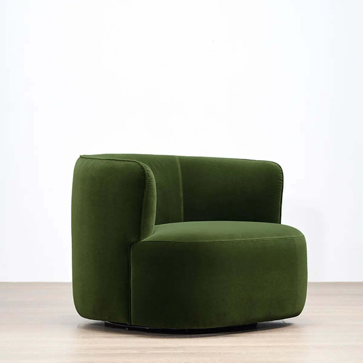 Sherpa Round Arm Chair with Curved Back