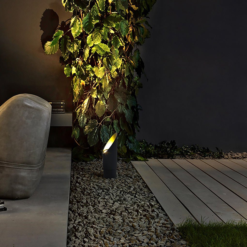 Outdoor Waterproof LED Spotlight Tree Lights Landscape Lighting for Courtyard Lawn-Lighom